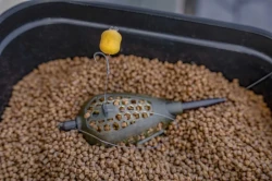 Годівниця Korum Camo Grub Feeder 30g 1шт 